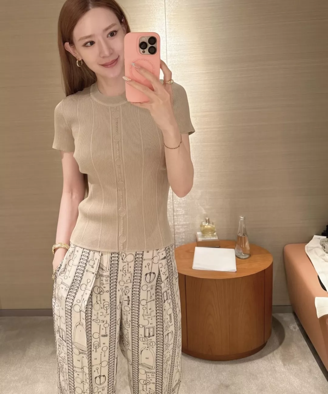 에르메스 실크 프린트 와이드 롱 팬츠 상세 이미지 22