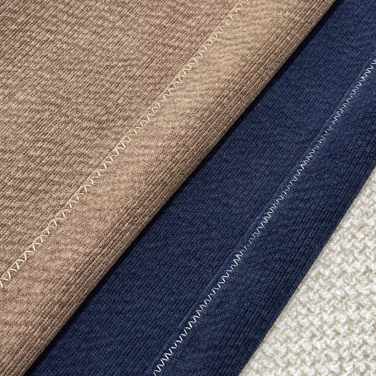 미우미우 배색 허리 코듀로이 와이드 팬츠 상세 이미지 15