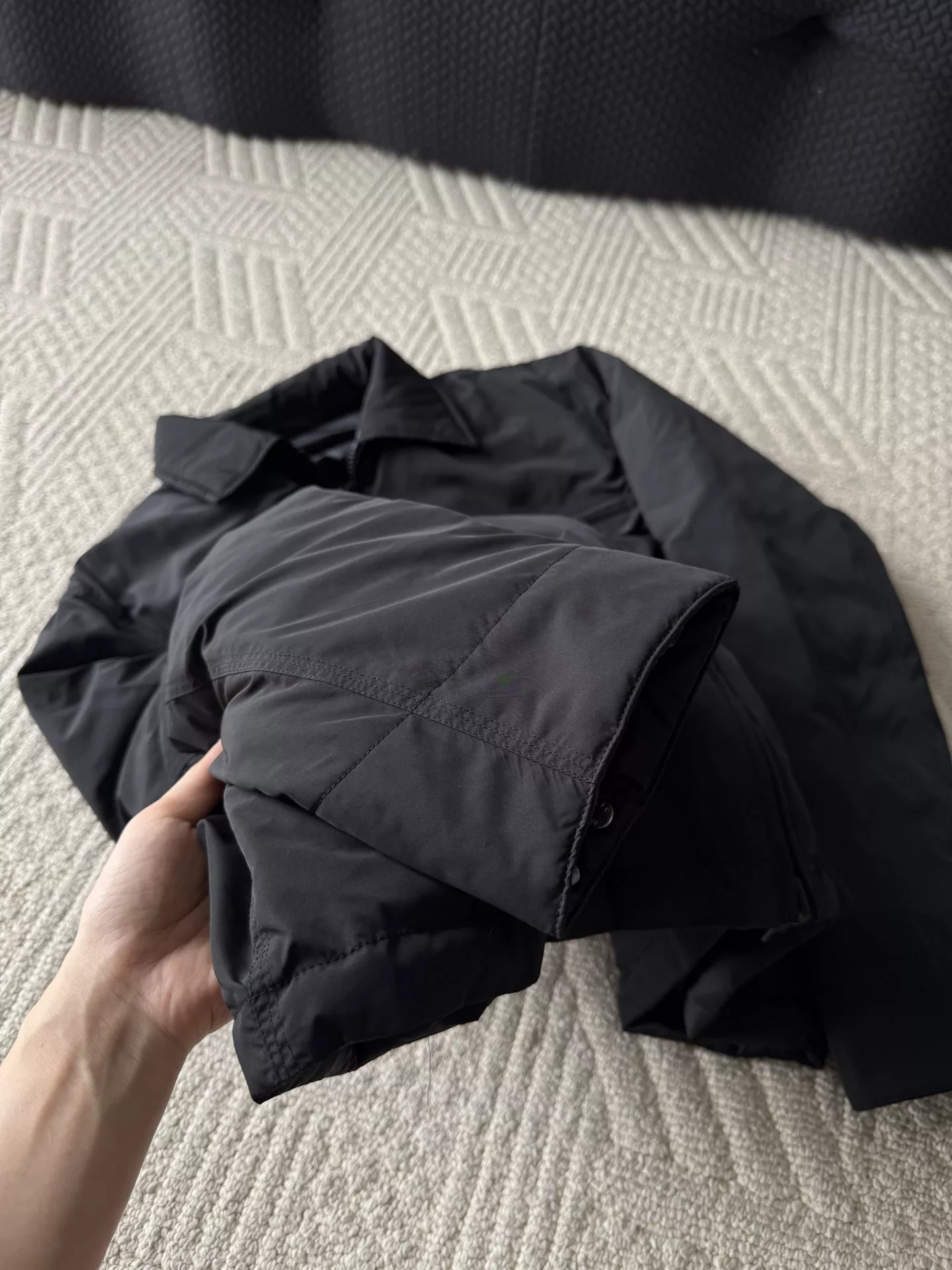 몽클레어 양면 경량 거위털 카라 패딩 재킷 상세 이미지 42