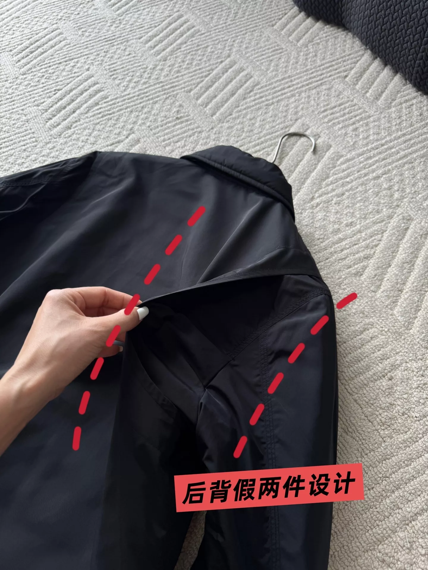 몽클레어 양면 경량 거위털 카라 패딩 재킷 상세 이미지 21