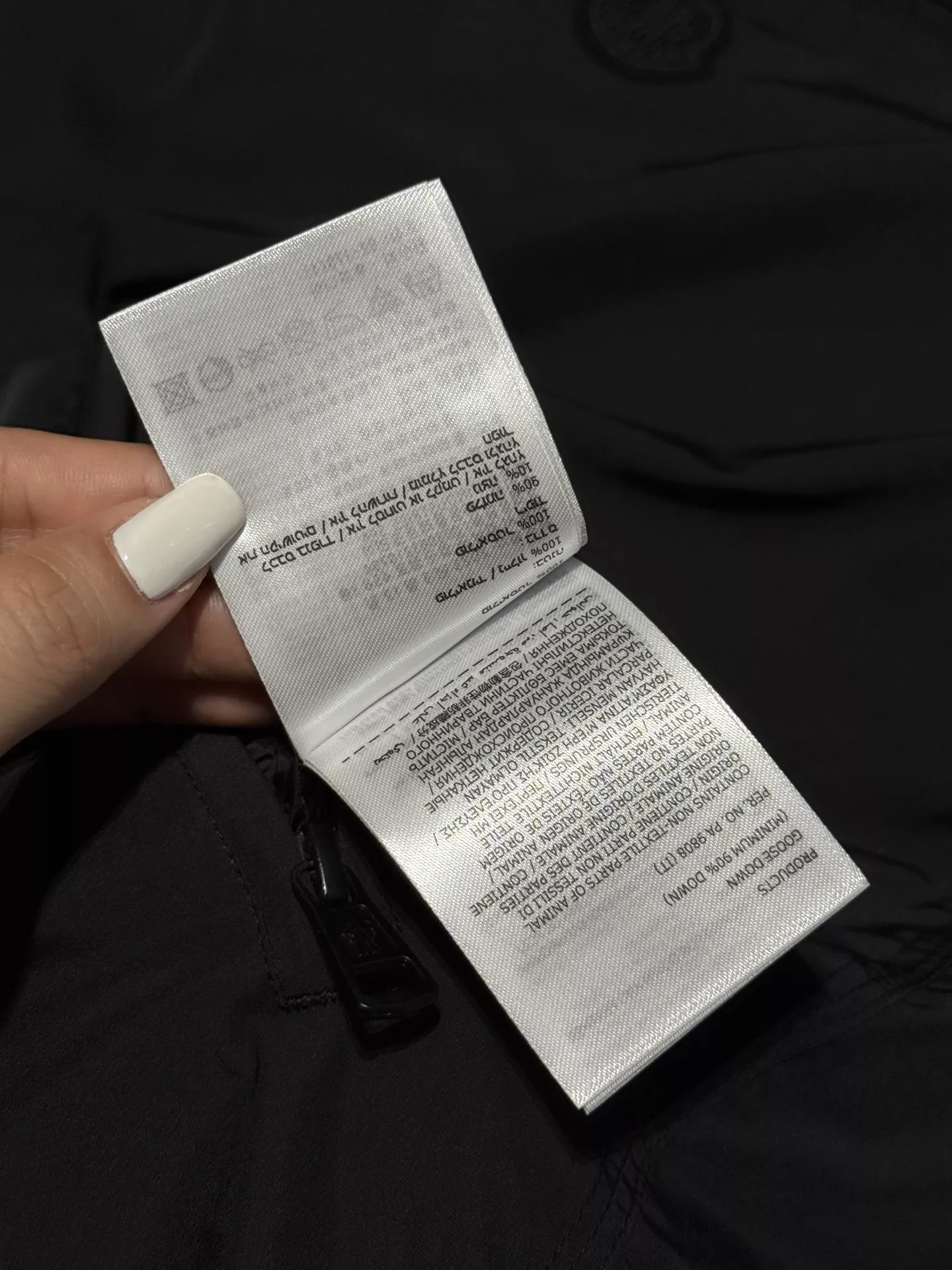 몽클레어 양면 경량 거위털 카라 패딩 재킷 상세 이미지 67