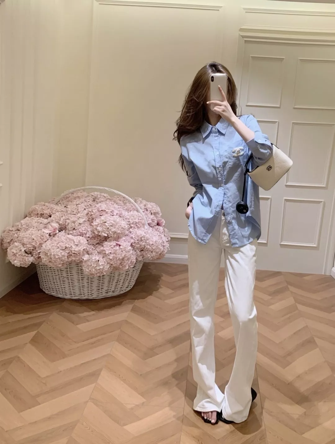 샤넬 코튼 린넨 자수 포켓 여성용 긴소매 셔츠 상세 이미지 33