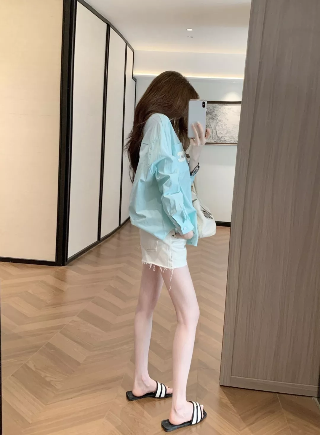 샤넬 코튼 린넨 자수 포켓 여성용 긴소매 셔츠 상세 이미지 47