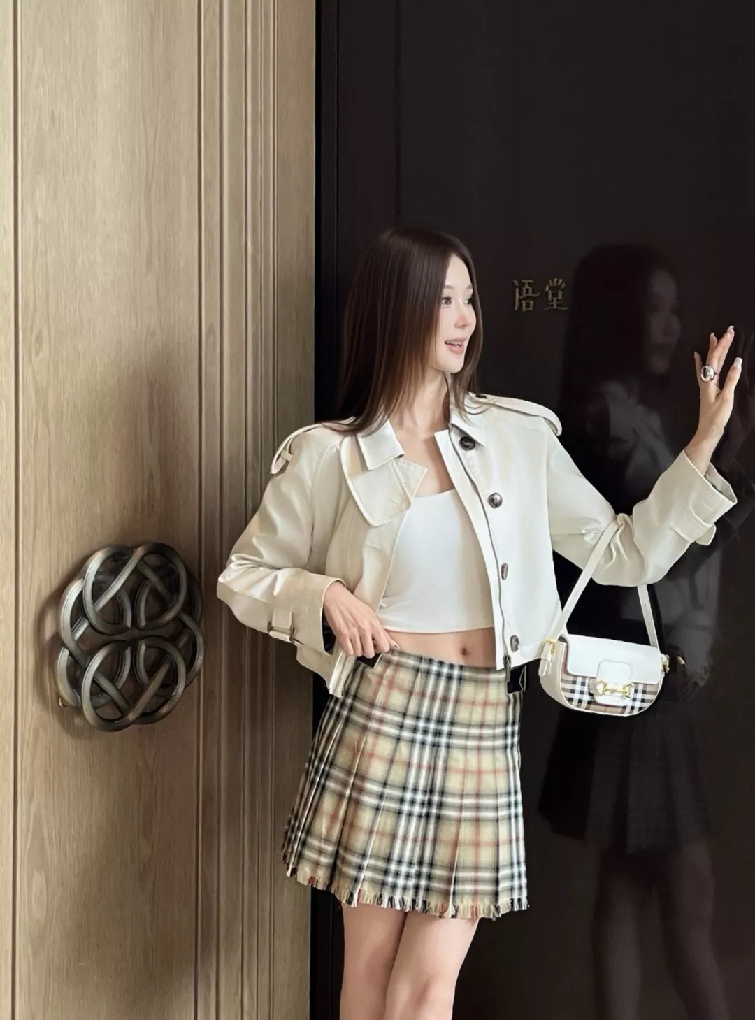 버버리 체크 플리츠 벨트 여성용 미니 스커트 상세 이미지 12