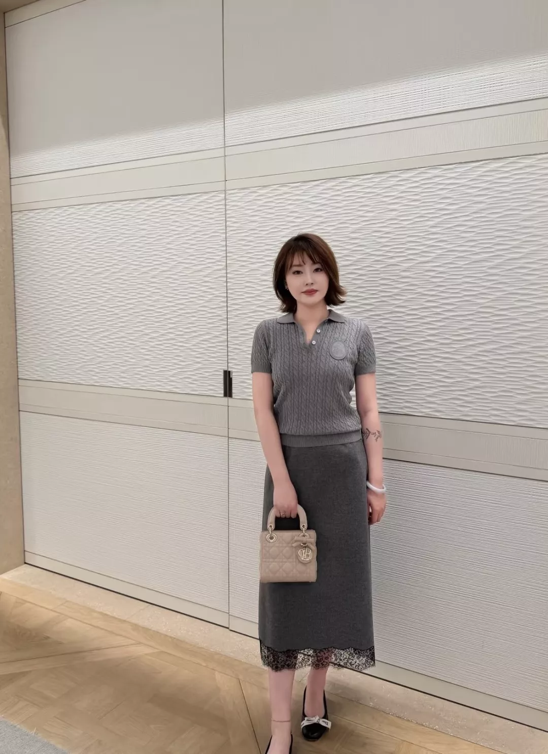 디올 레이스 밑단 울 혼방 여성용 미들 스커트 상세 이미지 17
