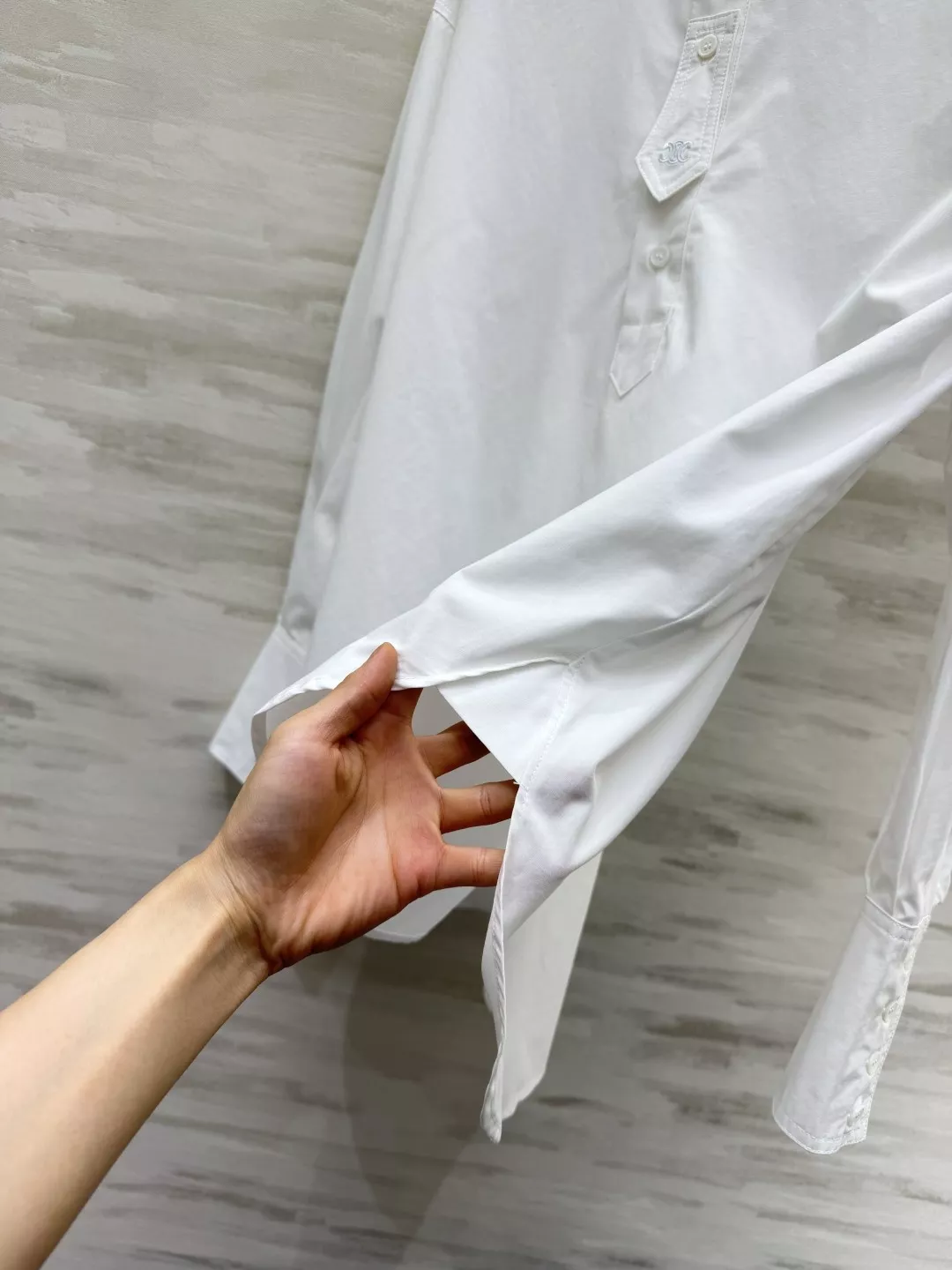 셀린느 플라이 칼라 여성용 긴소매 셔츠 상세 이미지 6