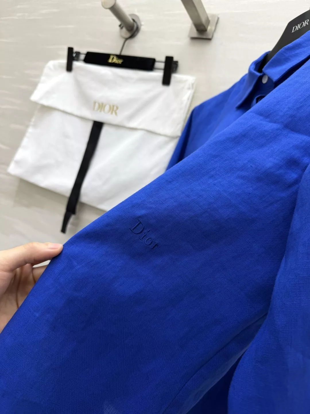 디올 내추럴 린넨 클래식 긴소매 셔츠 상세 이미지 23