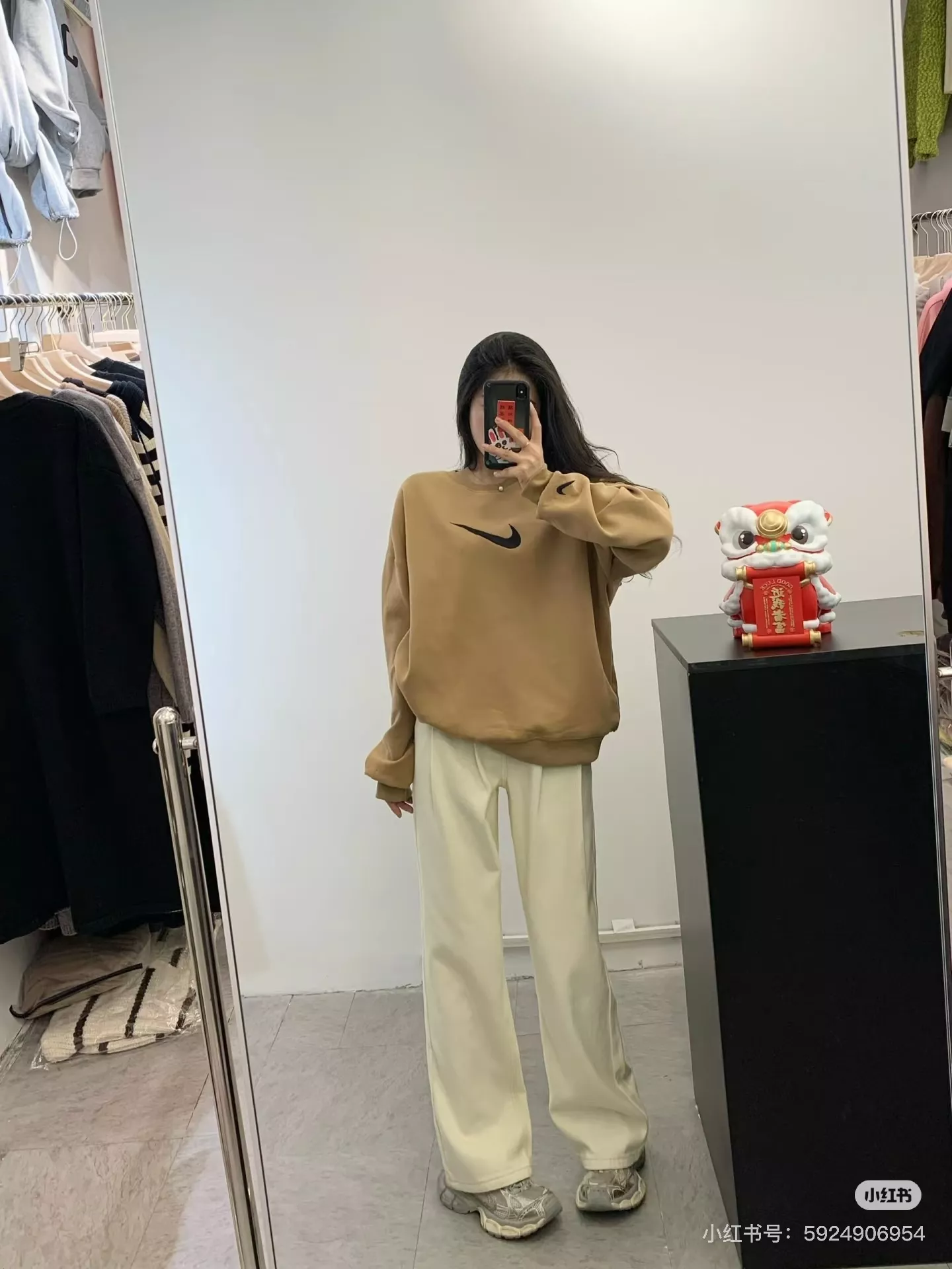 나이키 빅 스우시 루즈핏 크루넥 맨투맨 상세 이미지 30