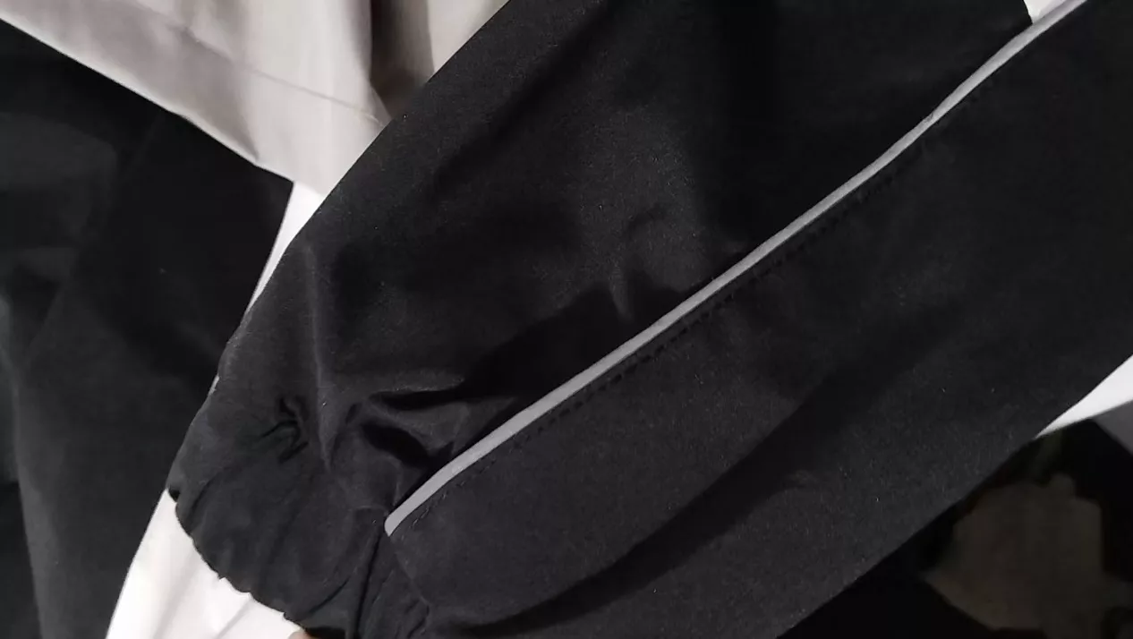 아디다스 삼선 로고 배색 루즈핏 집업 재킷 상세 이미지 9