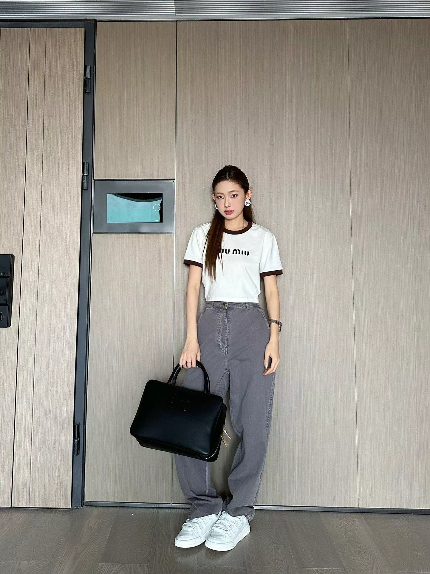 미우미우 자수 워싱 빈티지 데님 팬츠 상세 이미지 15