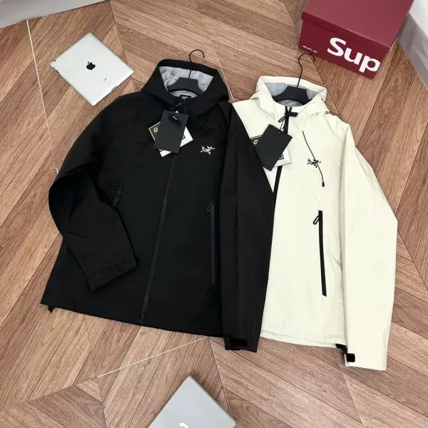 아크테릭스 삼중 원단 방수 하드쉘 후드 재킷