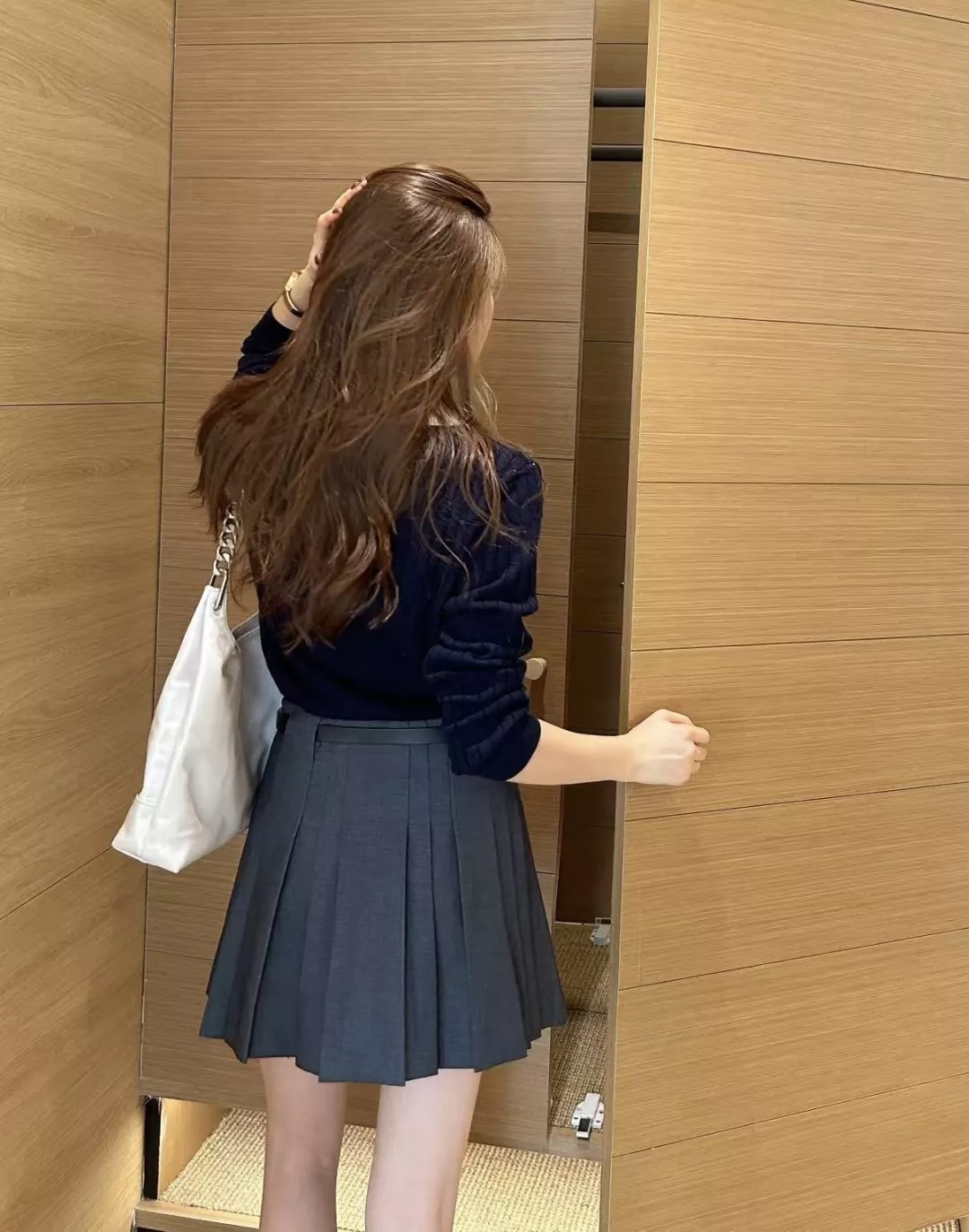 미우미우 입체 압플리츠 벨트 미니 스커트 상세 이미지 23