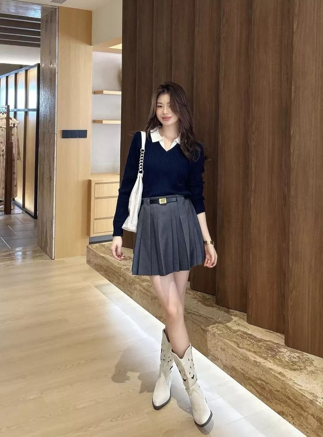 미우미우 입체 압플리츠 벨트 미니 스커트 상세 이미지 22