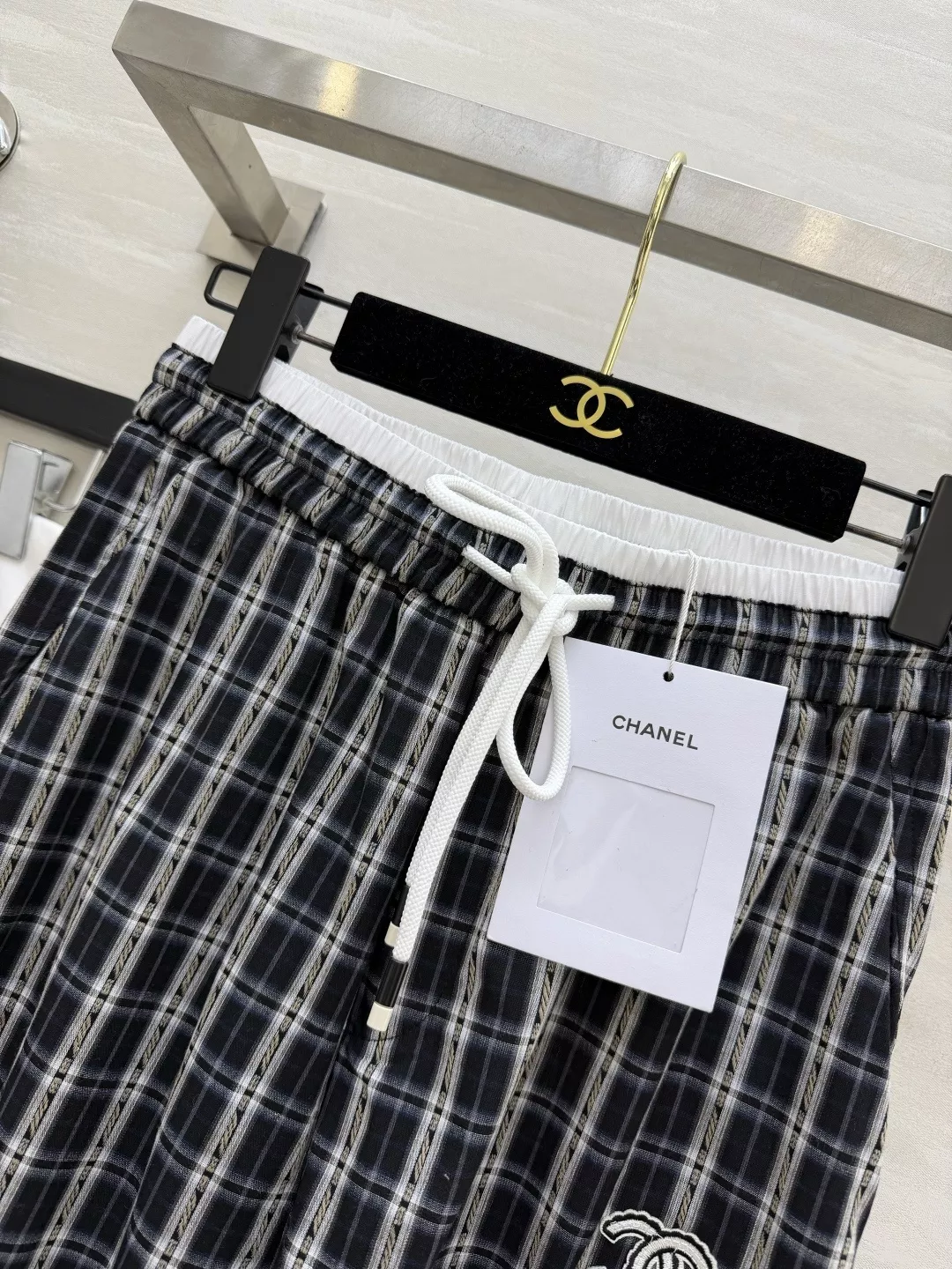 샤넬 복고 체크 와이드 밴딩 팬츠 상세 이미지 6
