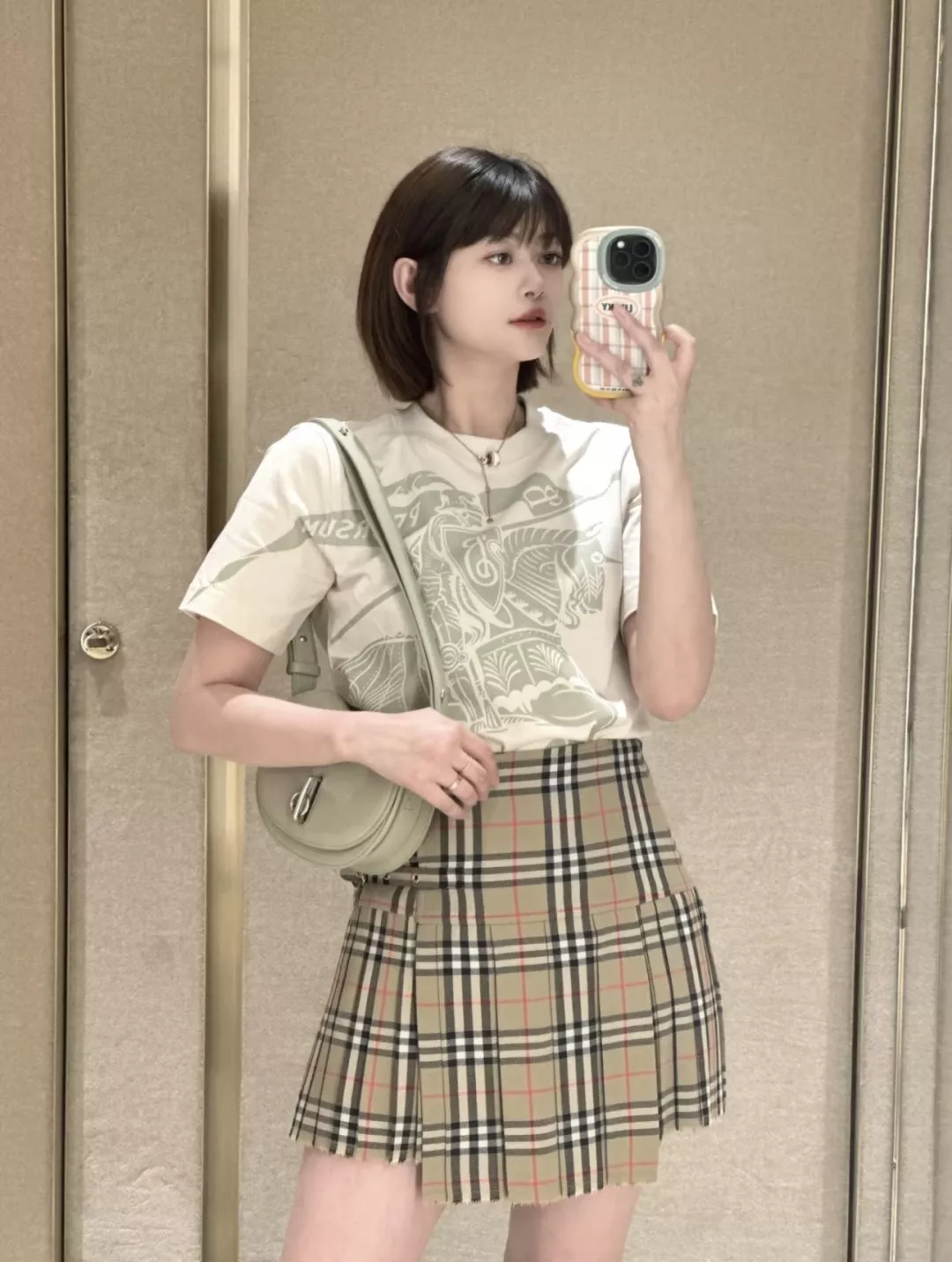 버버리 클래식 체크 비대칭 플리츠 미니 스커트 상세 이미지 10