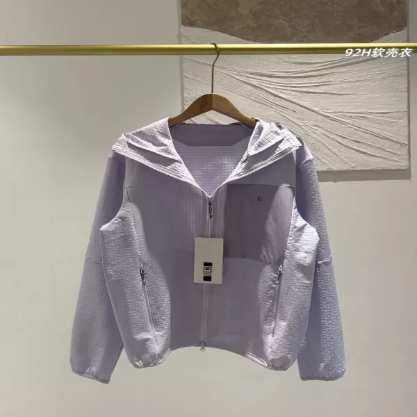 룰루레몬 삼중 복합 후드 소프트쉘 재킷