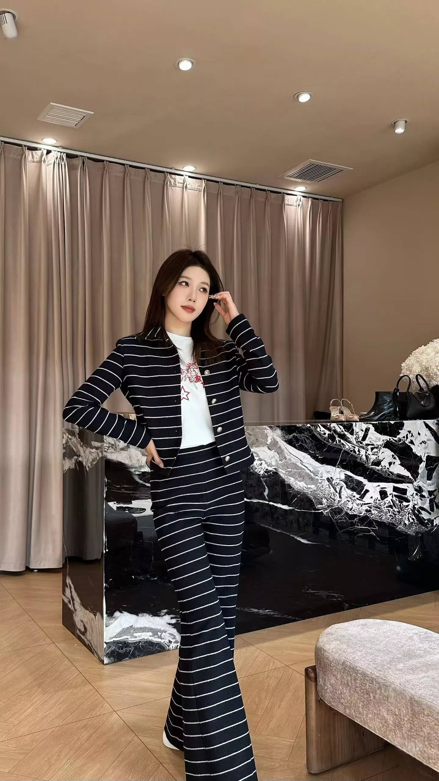 샤넬 스트라이프 프렌치 원단 롱 팬츠 상세 이미지 61