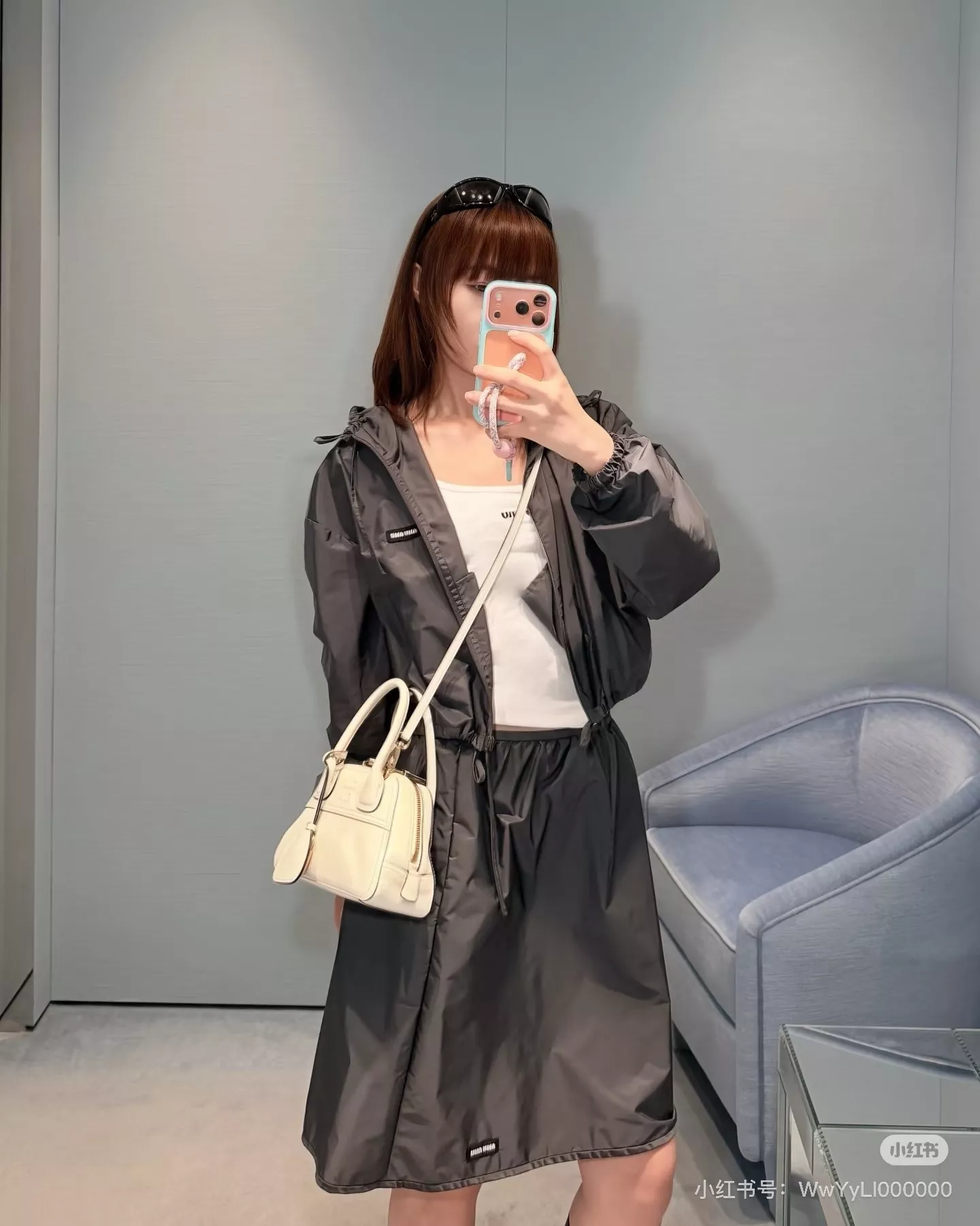 미우미우 로고 레터링 나일론 미니 스커트 상세 이미지 15