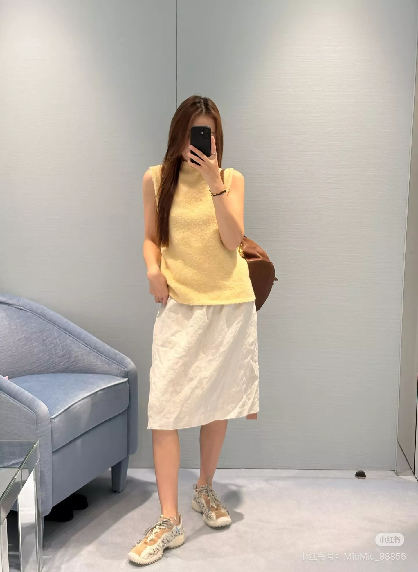 미우미우 패치 자수 플리츠 미니 스커트 상세 이미지 12
