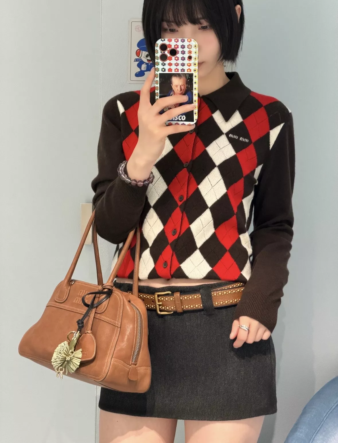 미우미우 다이아 패턴 캐시미어 여성용 니트 재킷 상세 이미지 68