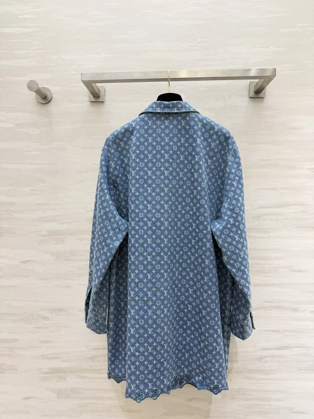 루이비통 모노그램 데님 셔츠 여성용 원피스 상세 이미지 8