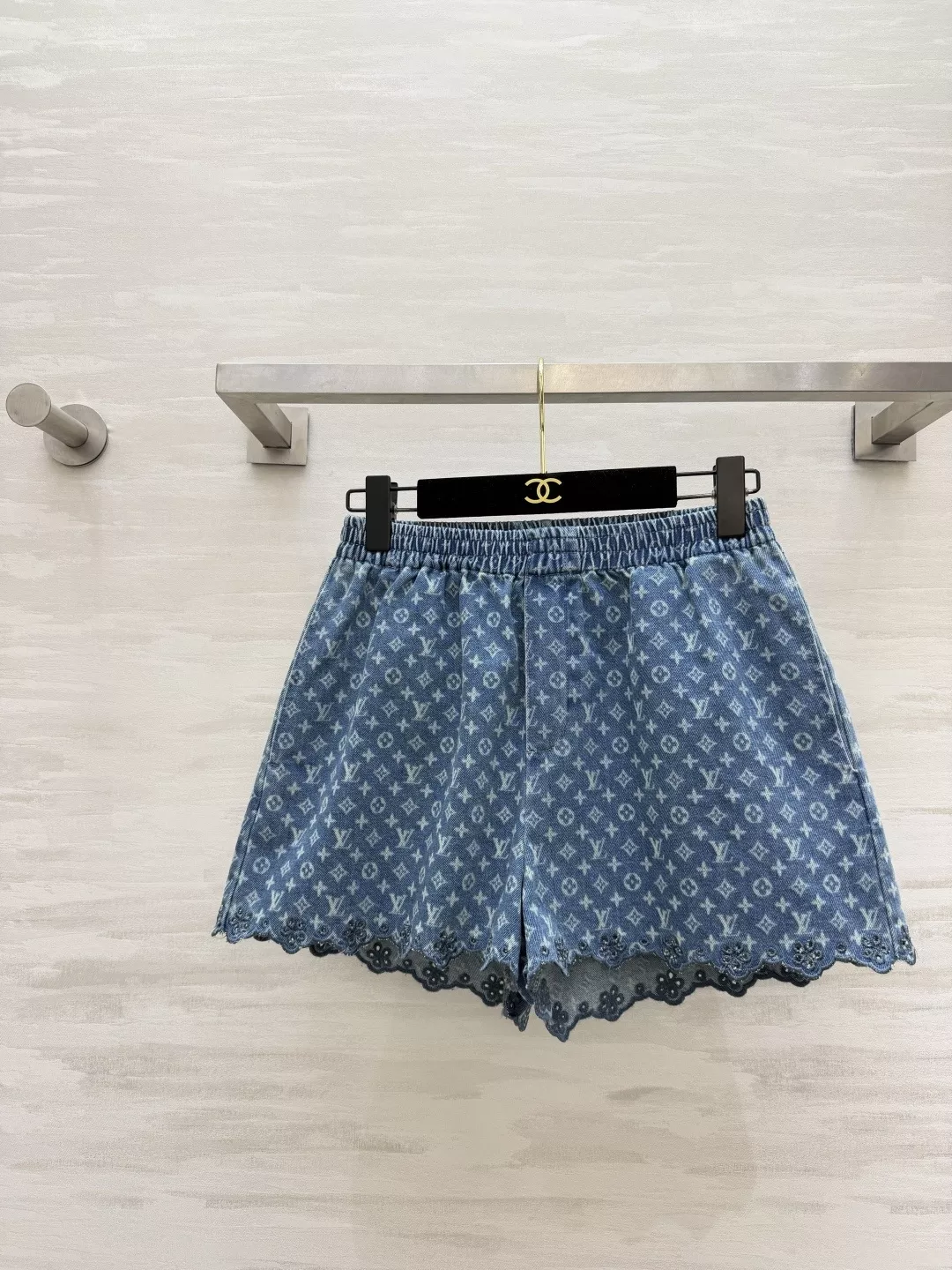 루이비통 모노그램 워싱 레이스 여성용 하프 팬츠 상세 이미지 1