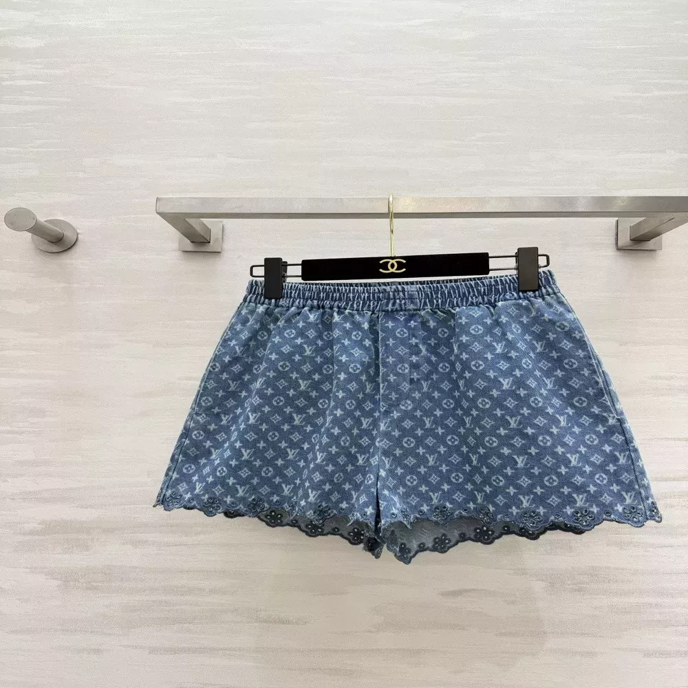 루이비통 모노그램 워싱 레이스 여성용 하프 팬츠