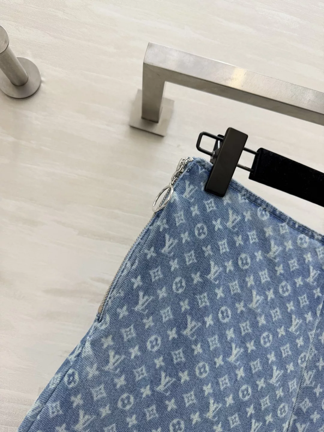 루이비통 모노그램 자카드 와이드 여성용 데님 팬츠 상세 이미지 3