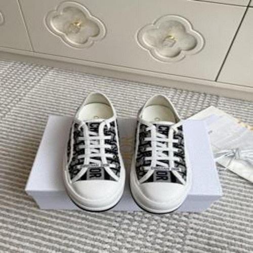 여성용 스니커즈