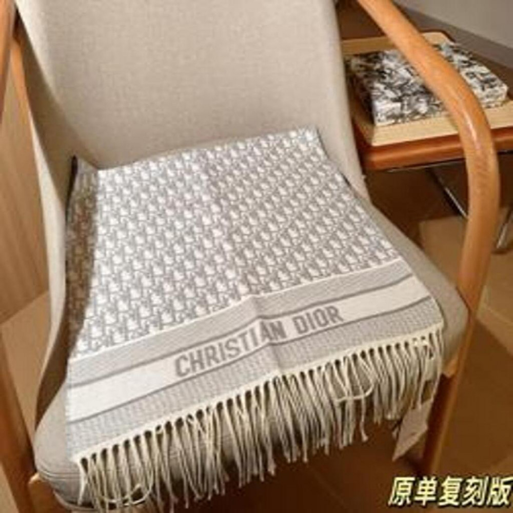 디올 그레이 모노그램 캐시미어 머플러