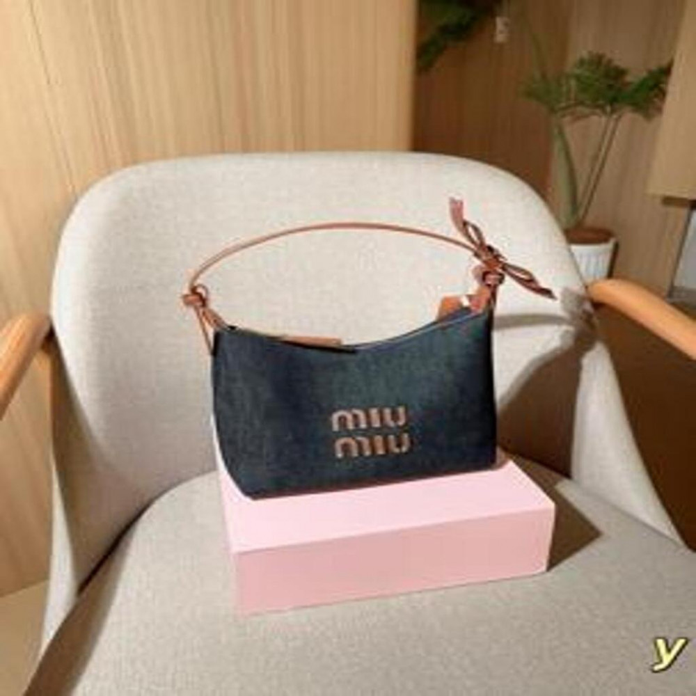 미우미우 데님 런치박스 호보백