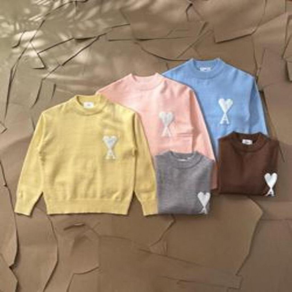 아미 2025 F/W 러브하트 라운드넥 니트 스웨터