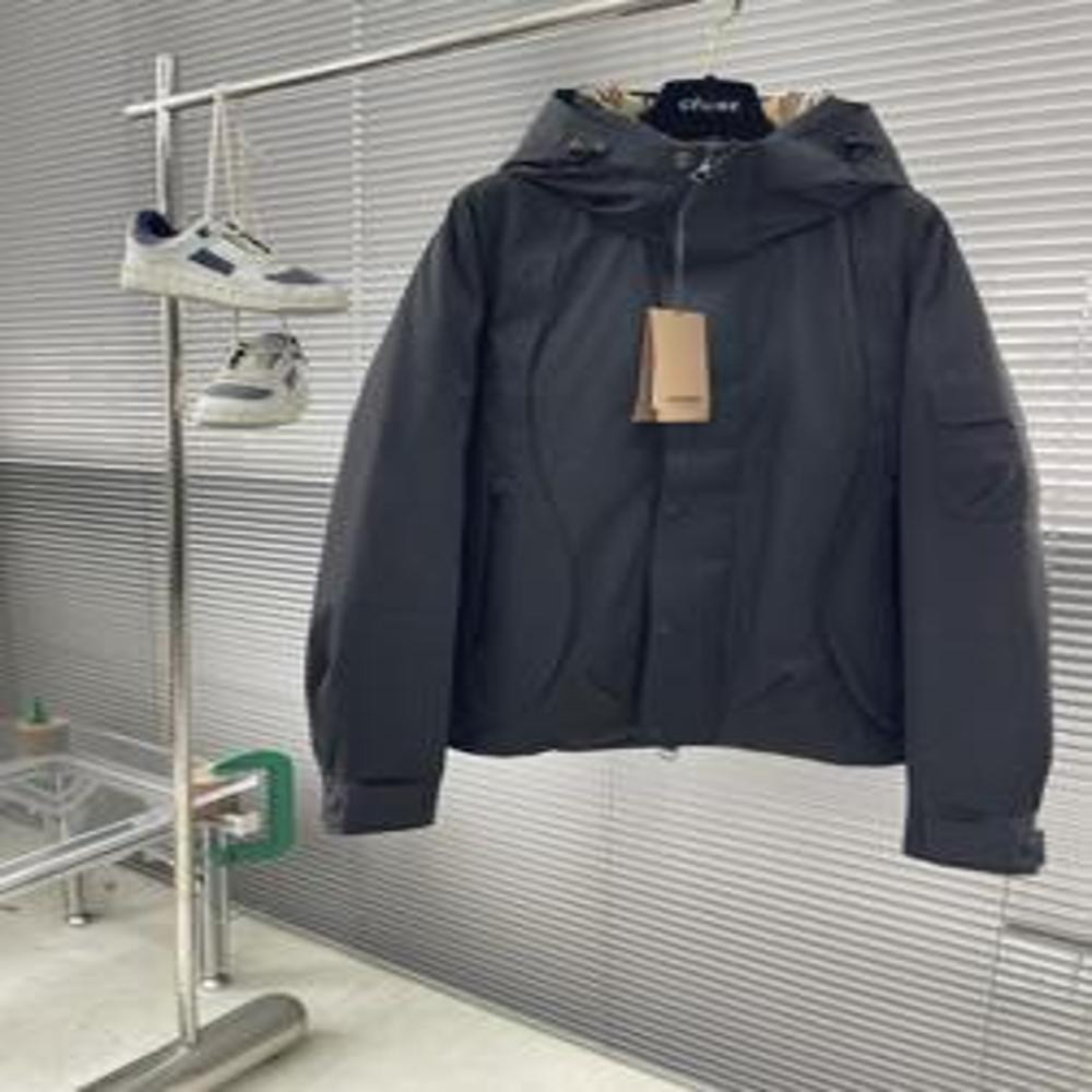 버버리 2025 신상 Gore-Tex 압착 스키 다운 자켓
