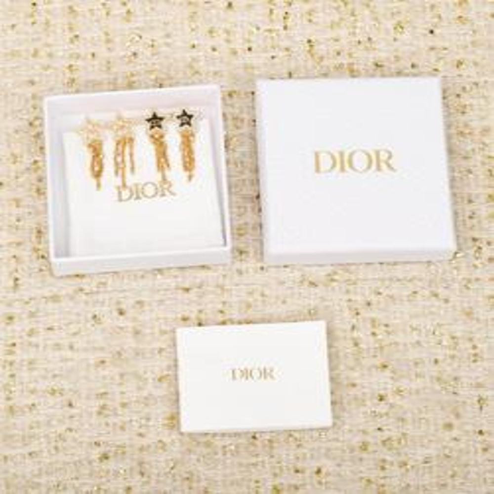 디올 CD 오각별 플로우 태슬 귀걸이