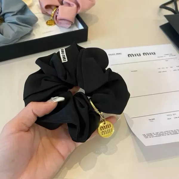 미우미우 리본 장식 로고 참 헤어끈