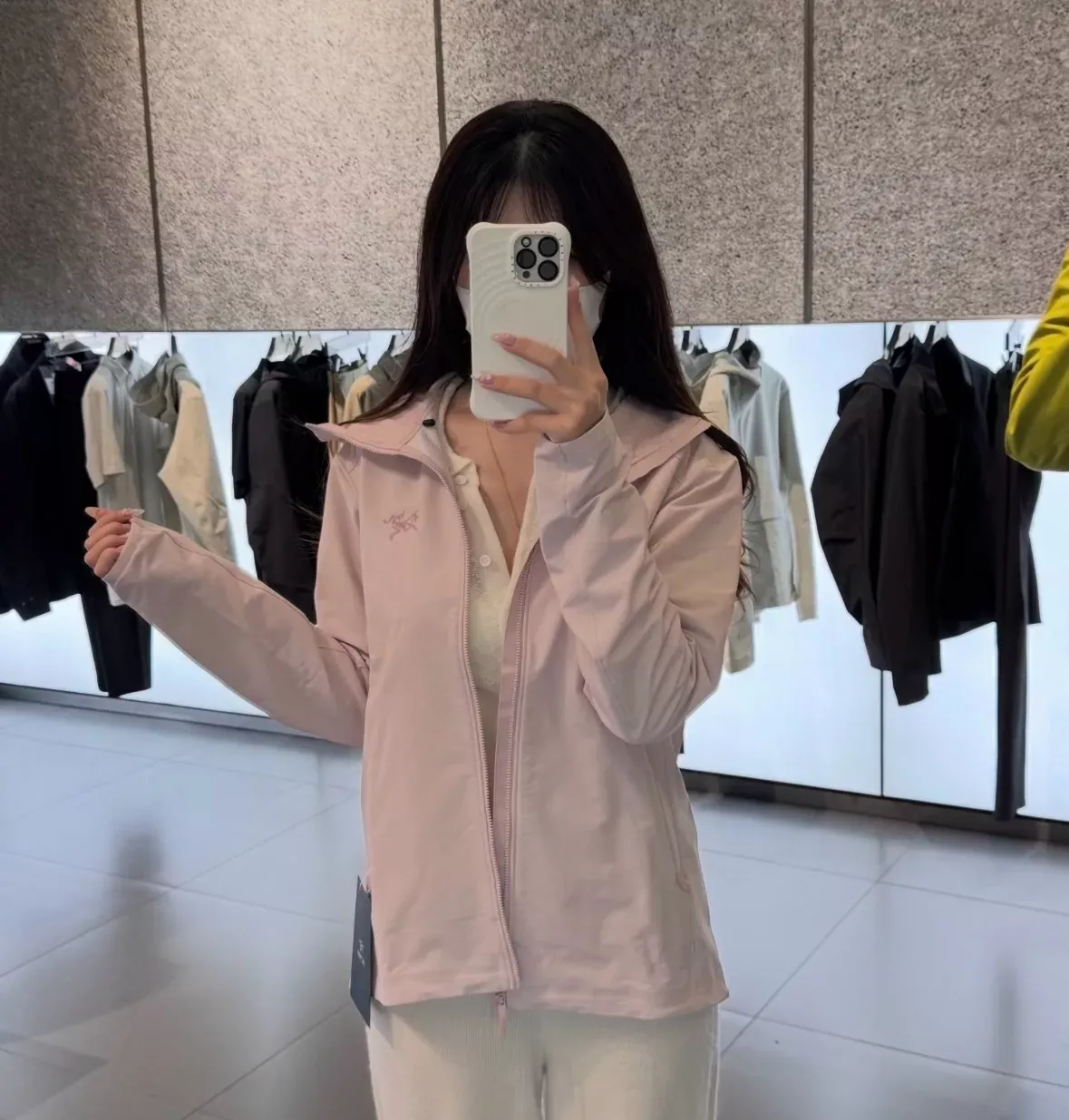 아크테릭스 포티우스 소프트쉘 여성용 후드 재킷 상세 이미지 52