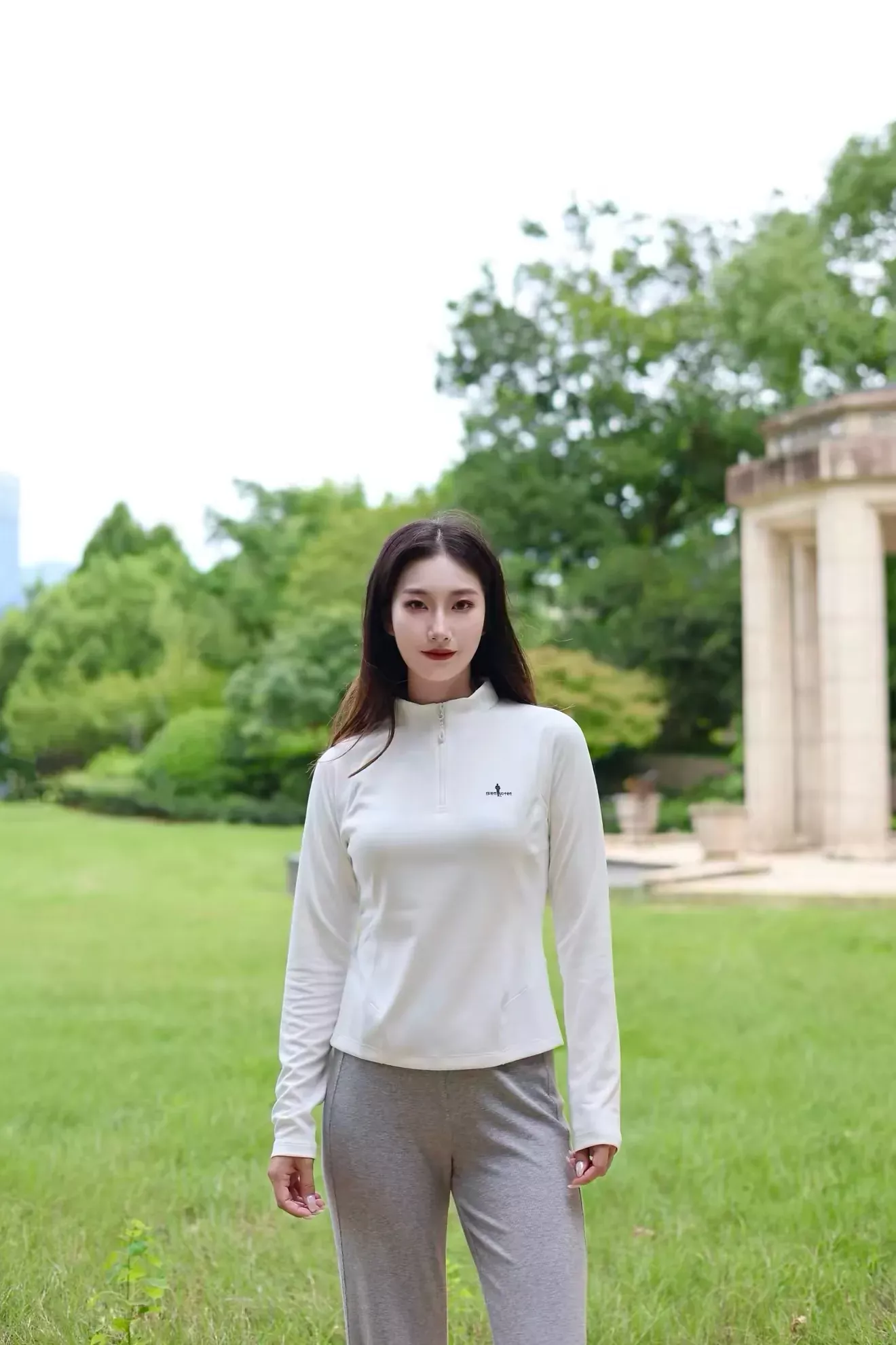 비음러펀 반집업 스탠드칼라 여성용 긴소매 티셔츠 상세 이미지 14