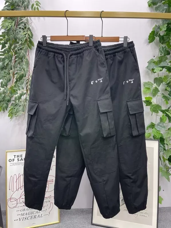 오프화이트 자수 로고 코튼 남녀공용 트레이닝 팬츠 상세 이미지 1