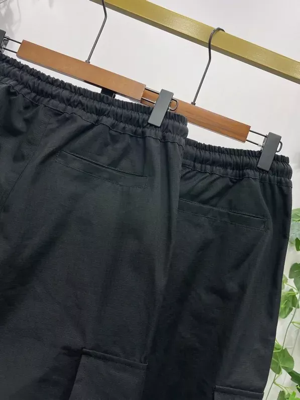 오프화이트 자수 로고 코튼 남녀공용 트레이닝 팬츠 상세 이미지 4