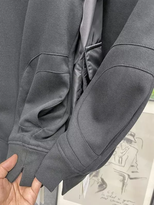 오프화이트 반집업 입체 포켓 남녀공용 긴소매 티셔츠 상세 이미지 6