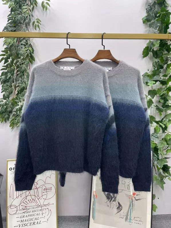 오프화이트 그라데이션 마혼방 오버핏 남녀공용 긴소매 니트 상세 이미지 2