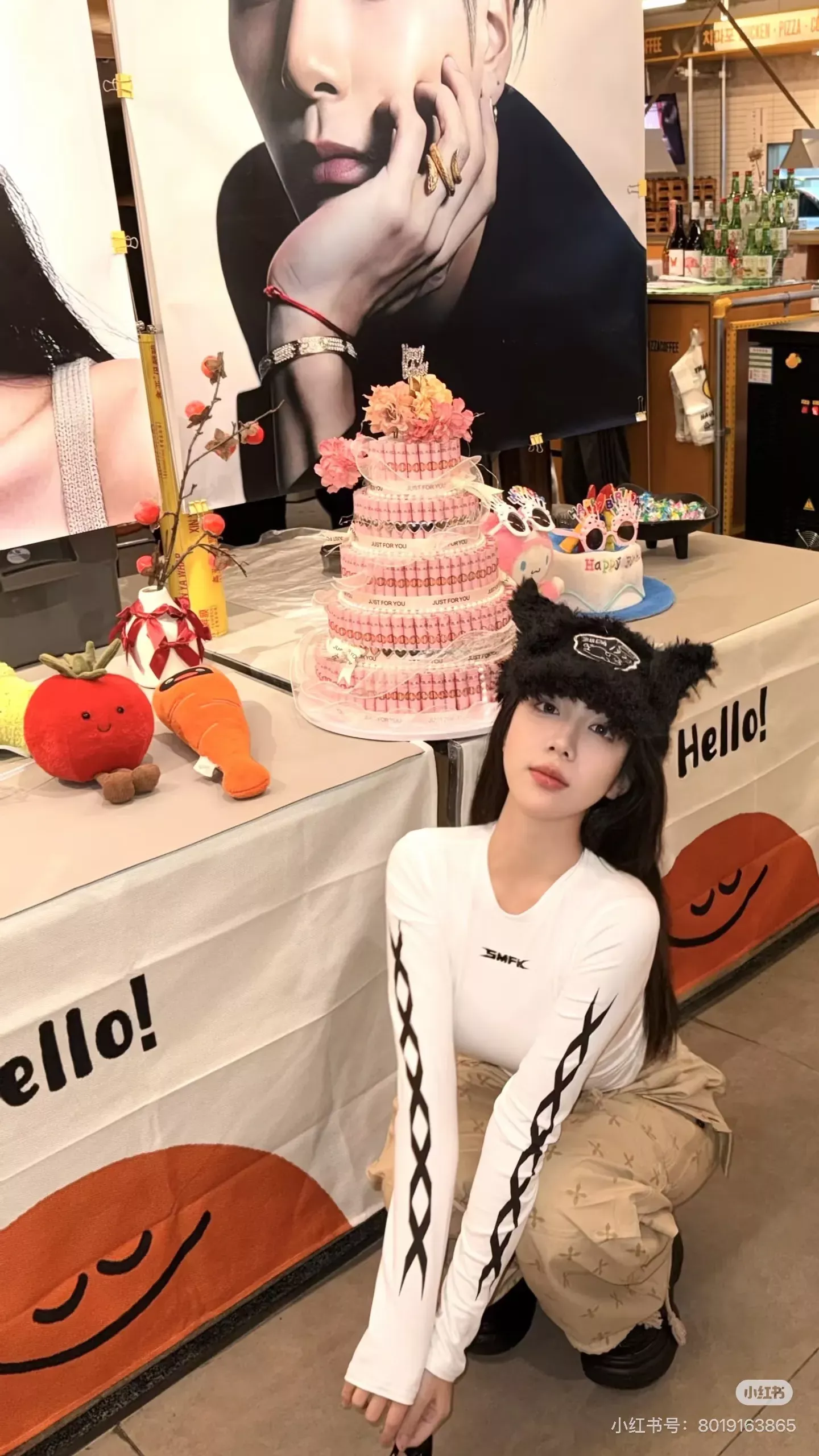 에스엠에프케이 십자가 프린트 슬림핏 여성용 긴소매 티셔츠 상세 이미지 26