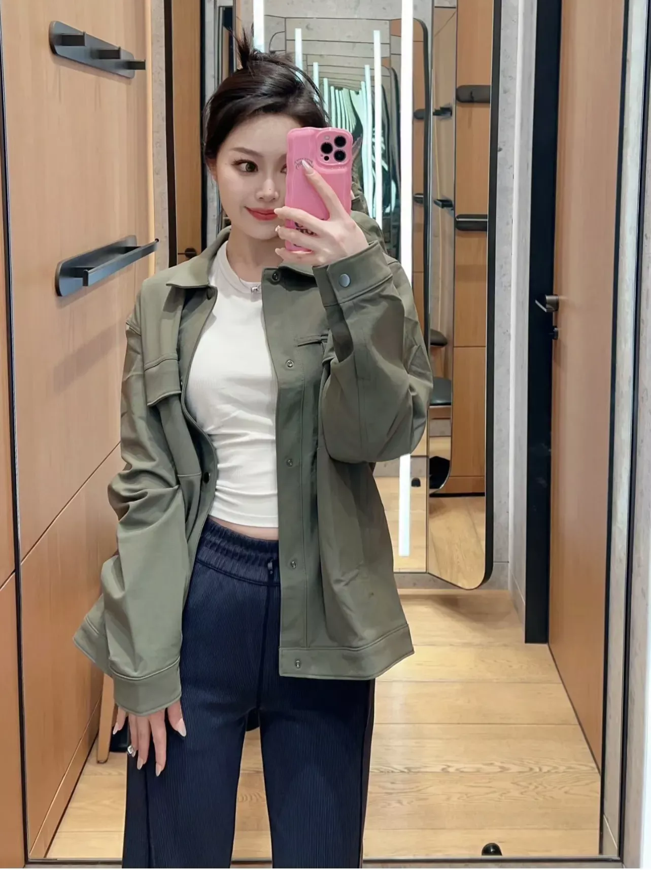 룰루레몬 소프트스트림 골지 와이드 여성용 트레이닝 팬츠 상세 이미지 52