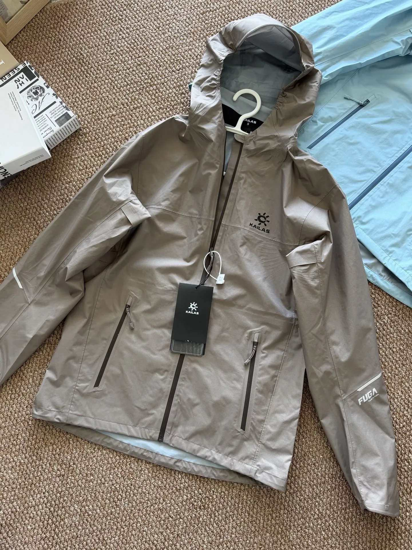 카일라스 경량 방풍 방수 후드 남녀공용 후드 재킷 상세 이미지 14