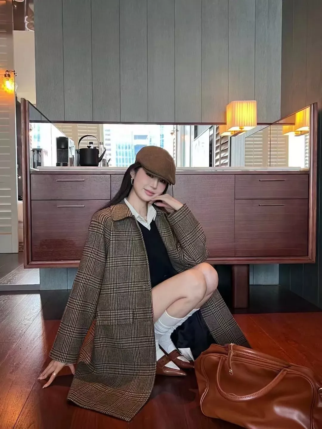 미우미우 복고 체크 카라 여성용 롱 코트 상세 이미지 17