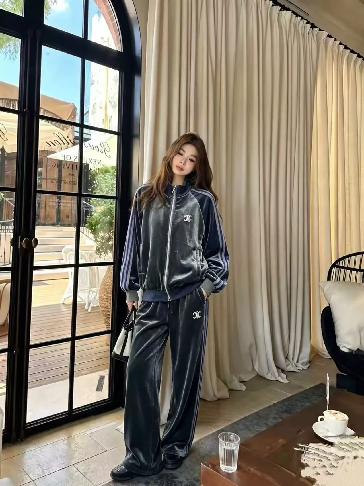 셀린느 벨벳 집업 트랙 여성용 상하의 세트 상세 이미지 21
