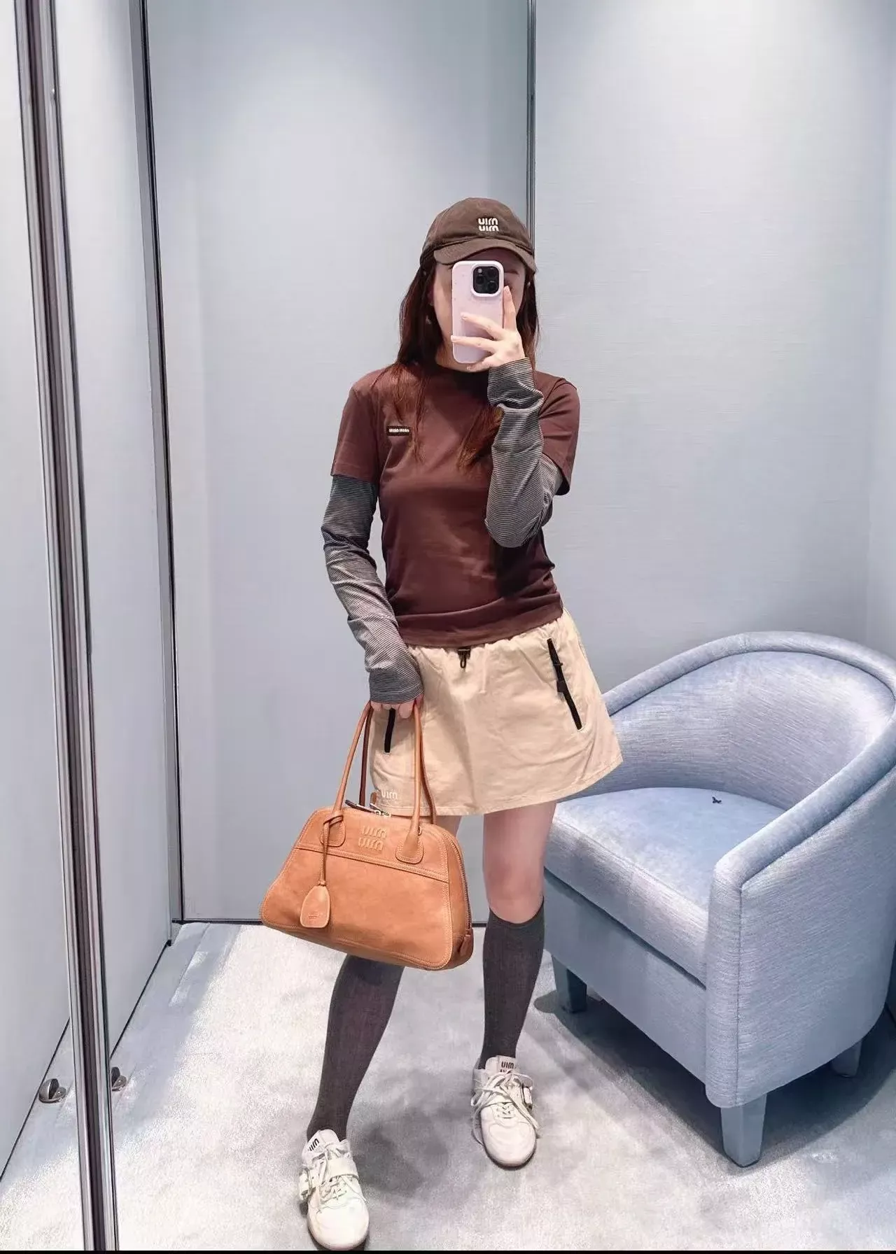 미우미우 레이어드 스트라이프 여성용 긴소매 티셔츠 상세 이미지 15
