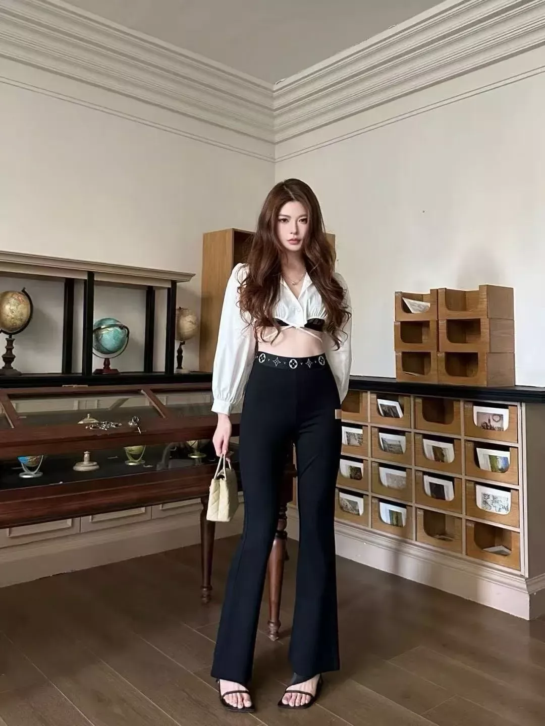 루이비통 로고 밴드 부츠컷 여성용 캐쥬얼 팬츠 상세 이미지 12