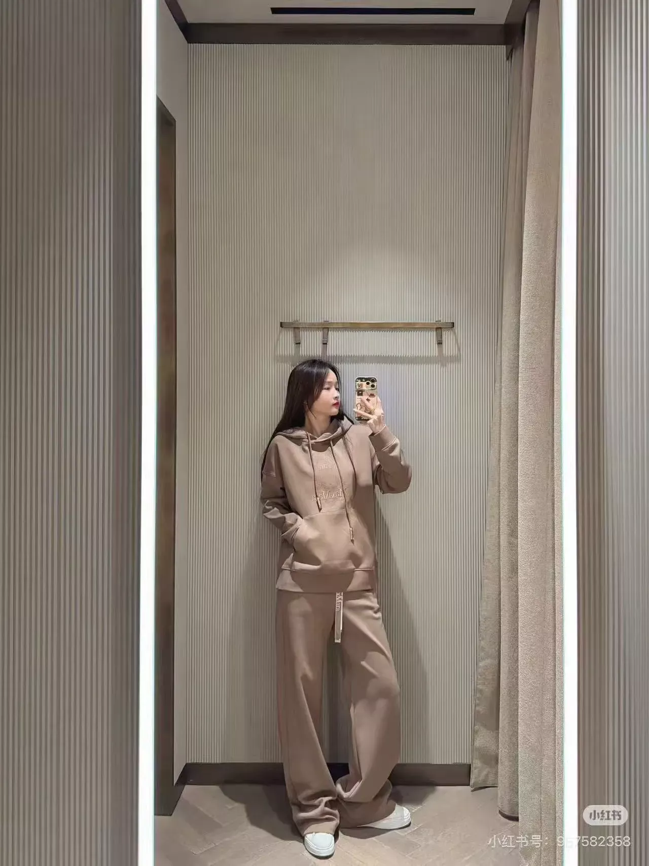 셀린느 후드 집업 와이드 여성용 상하의 세트 상세 이미지 22