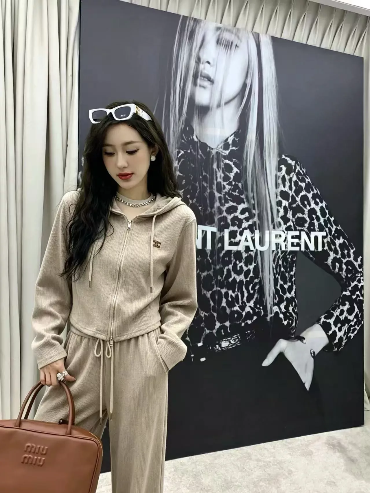 셀린느 후드 집업 와이드 여성용 상하의 세트 상세 이미지 35